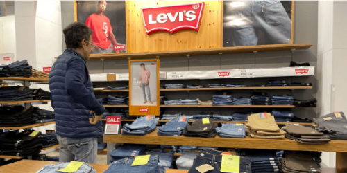 Levi's рассматривает возможность продажи своего бизнеса Dockers