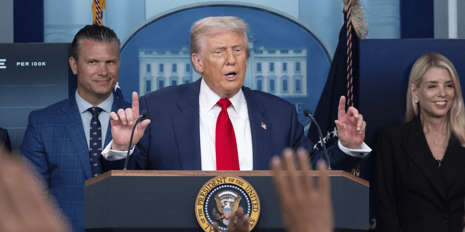 Трамп пообещал Европе не идти на уступки России без Украины